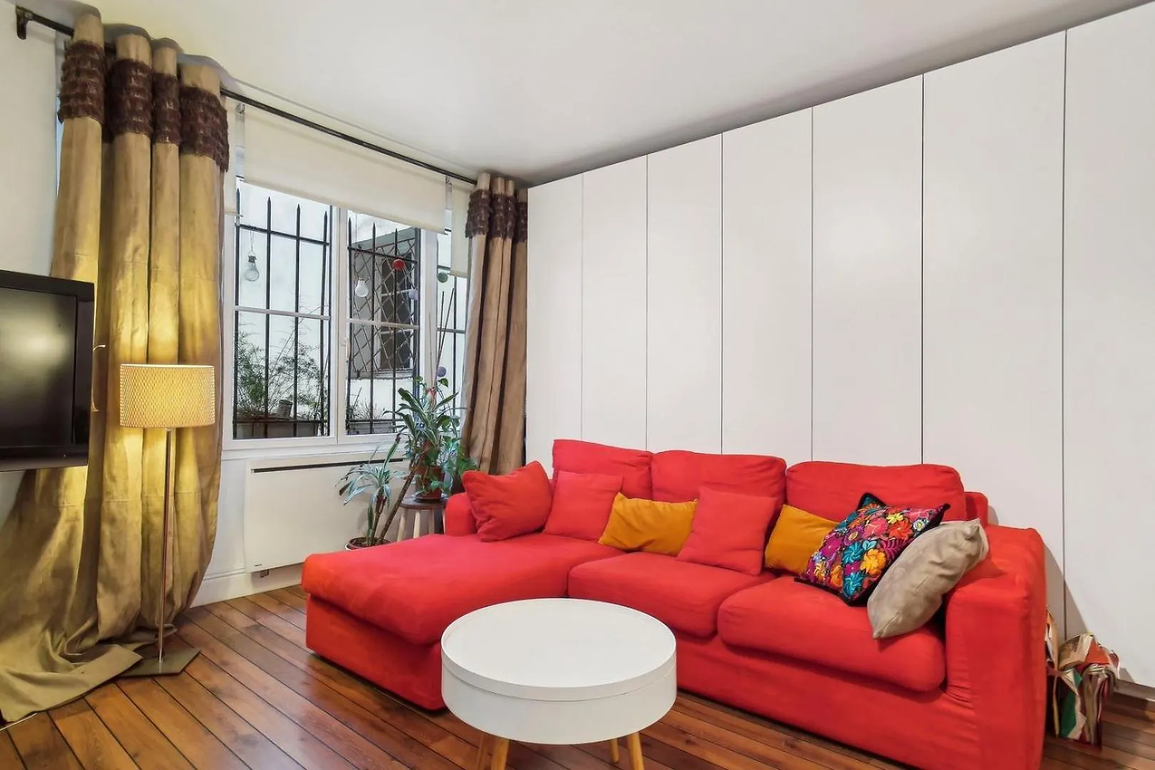 Le Petit Tresor Des Halles Apartment